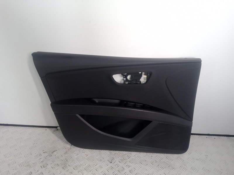 Recambio de guarnecido puerta delantera izquierda para seat leon (5f1) 1.6 tdi referencia OEM IAM 5F9867113  