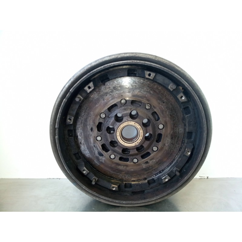 Recambio de volante motor para mercedes-benz clase a (w168) 1.7 cdi diesel cat referencia OEM IAM 20702304  