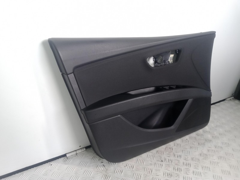 Recambio de guarnecido puerta delantera izquierda para seat leon (5f1) 1.6 tdi referencia OEM IAM 5F9867113  