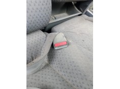 Recambio de enganche cinturon delantero derecho para nissan cabstar 09.06 3.0 diesel referencia OEM IAM   