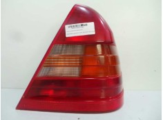 Recambio de piloto trasero derecho para mercedes-benz clase c (w202) berlina 2.2 diesel cat referencia OEM IAM  AMBAR 