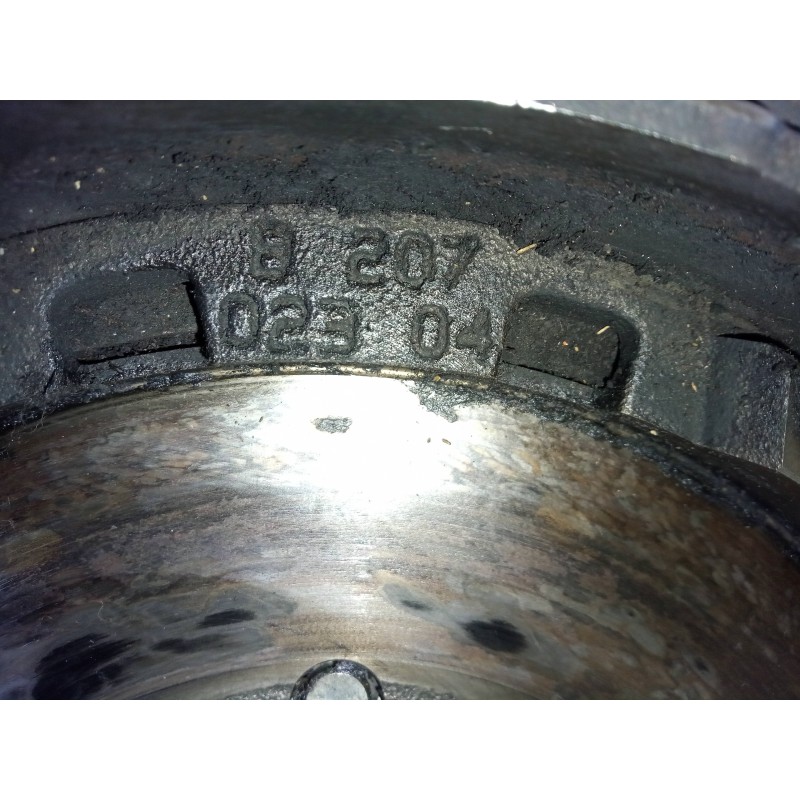 Recambio de volante motor para mercedes-benz clase a (w168) 1.7 cdi diesel cat referencia OEM IAM 20702304  