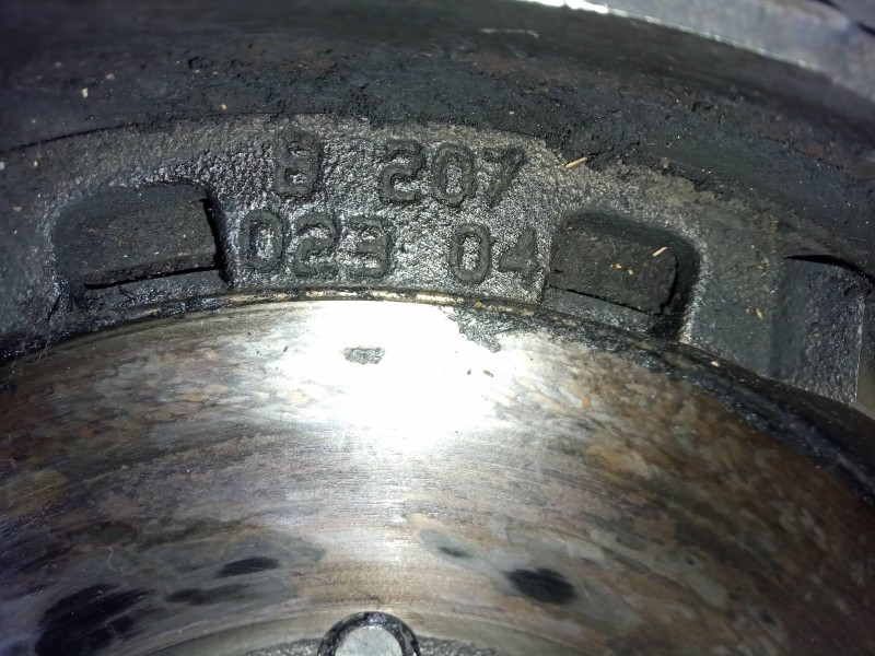 Recambio de volante motor para mercedes-benz clase a (w168) 1.7 cdi diesel cat referencia OEM IAM 20702304  