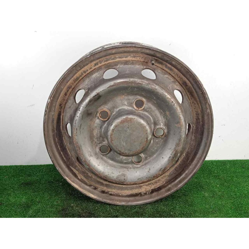 Recambio de llanta para nissan trade 2.8d referencia OEM IAM R16-5X160-5.5-ET? R16 ACERO