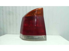 Recambio de piloto trasero izquierdo para opel vectra c berlina 1.9 cdti cat (z 19 dtl) referencia OEM IAM  VECTRA.C AMBAR