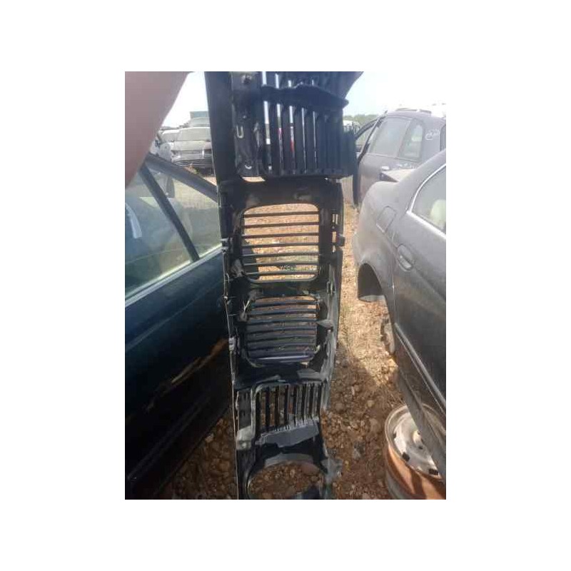 Recambio de rejilla delantera para bmw serie 5 berlina (e34) 2.5 turbodiesel cat referencia OEM IAM  TARA 