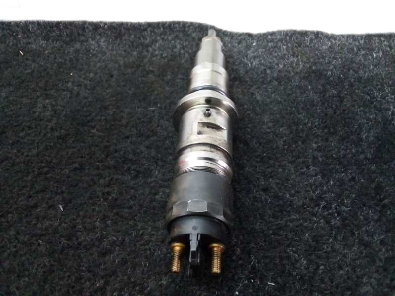 Recambio de inyector para nissan atleon tk3.95 (80.19) referencia OEM IAM 8835-002090467-0445  