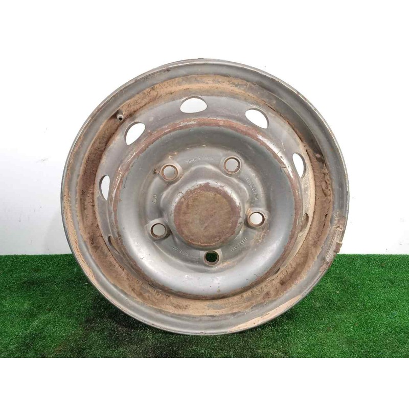 Recambio de llanta para nissan trade 2.8d referencia OEM IAM R16-5X160-5.5-ET? R16 ACERO