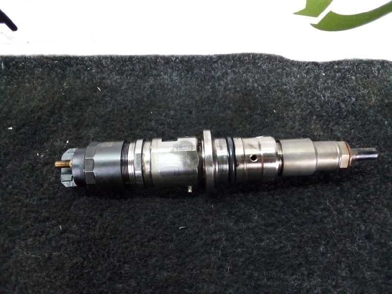 Recambio de inyector para nissan atleon tk3.95 (80.19) referencia OEM IAM 8835-002090467-0445  