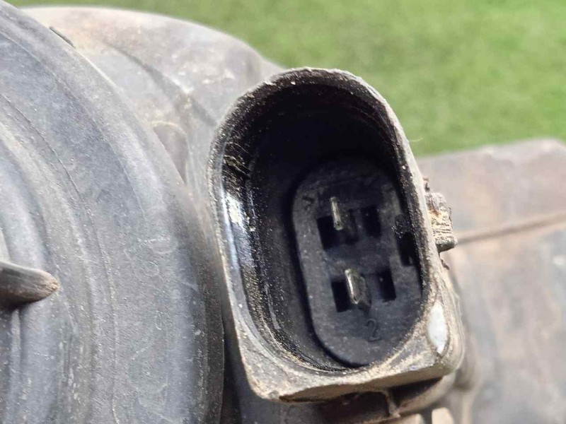 Recambio de faro antiniebla derecho para seat toledo (1m2) 1.9 tdi referencia OEM IAM SINREFERENCIA  