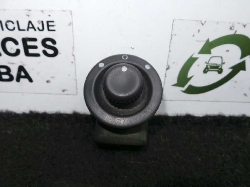 Recambio de mando retrovisor para renault modus 1.5 dci diesel referencia OEM IAM 8200002442  