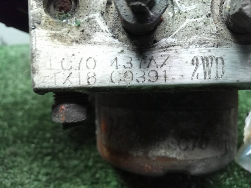 Recambio de abs para mazda premacy (cp) 2.0 cat referencia OEM IAM LC70137AZ-1X18C0391-8532K2-1920C  