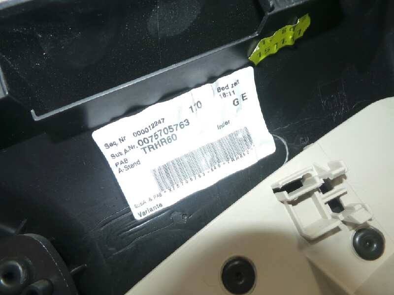 Recambio de guarnecido puerta trasera derecha para mini countryman (r60) 1.6 16v referencia OEM IAM   