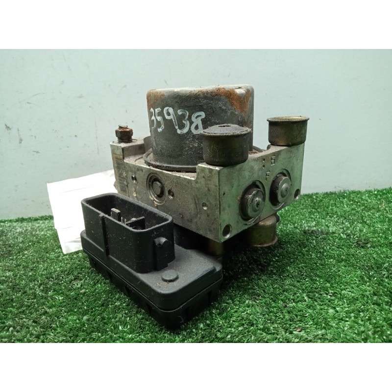 Recambio de abs para mazda premacy (cp) 2.0 cat referencia OEM IAM LC70137AZ-1X18C0391-8532K2-1920C  