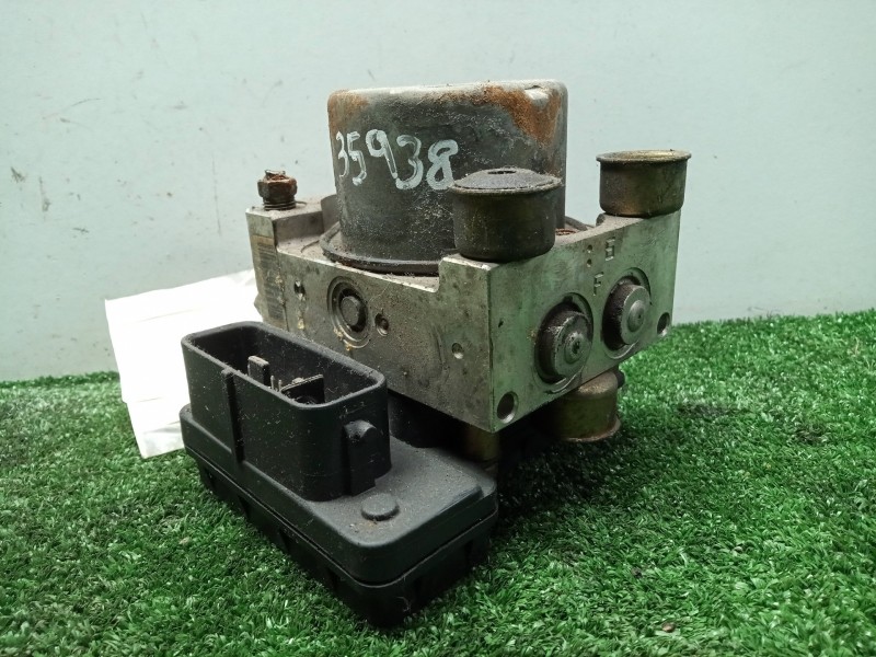 Recambio de abs para mazda premacy (cp) 2.0 cat referencia OEM IAM LC70137AZ-1X18C0391-8532K2-1920C  