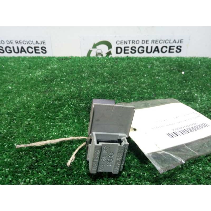 Recambio de mando elevalunas trasero derecho para audi a3 (8l) 1.8 20v referencia OEM IAM 4B0959855  