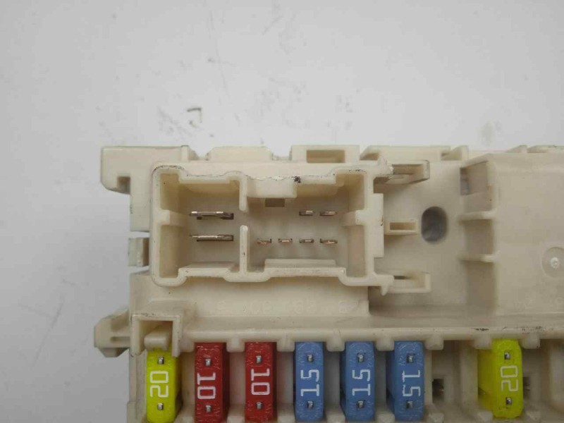 Recambio de caja reles / fusibles para nissan almera (n16/e) 2.2 dci diesel cat referencia OEM IAM 243505M310  