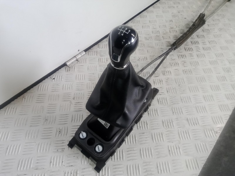 Recambio de palanca cambio para seat leon (5f1) 1.6 tdi referencia OEM IAM 5Q0711061-5Q0711049  