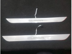 Recambio de molduras delanteras para seat leon (5f1) 2.0 16v tsi referencia OEM IAM 5F4947417D MOLDURA INTERIOR PUERTA CUPRA - I