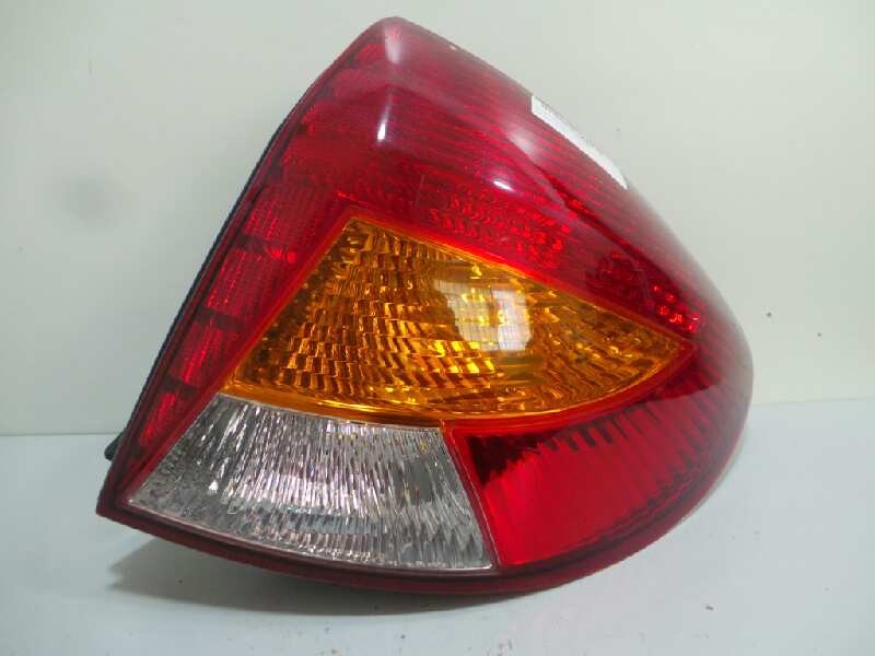 Recambio de piloto trasero derecho para kia rio 1.3 cat referencia OEM IAM  AMBAR RANCHERA