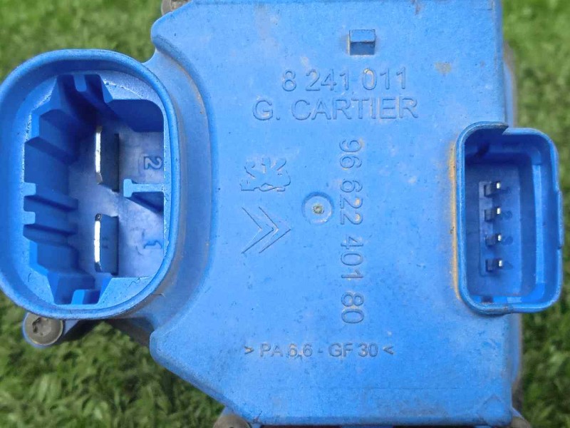 Recambio de resistencia electroventilador para peugeot 308 1.6 16v referencia OEM IAM 9662240180  