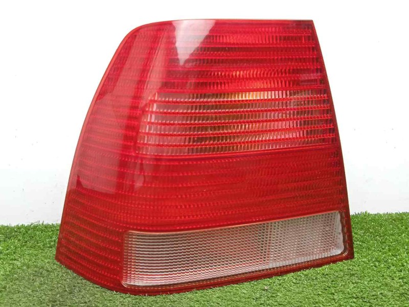 Recambio de piloto trasero izquierdo para volkswagen bora berlina (1j2) 1.6 16v referencia OEM IAM   