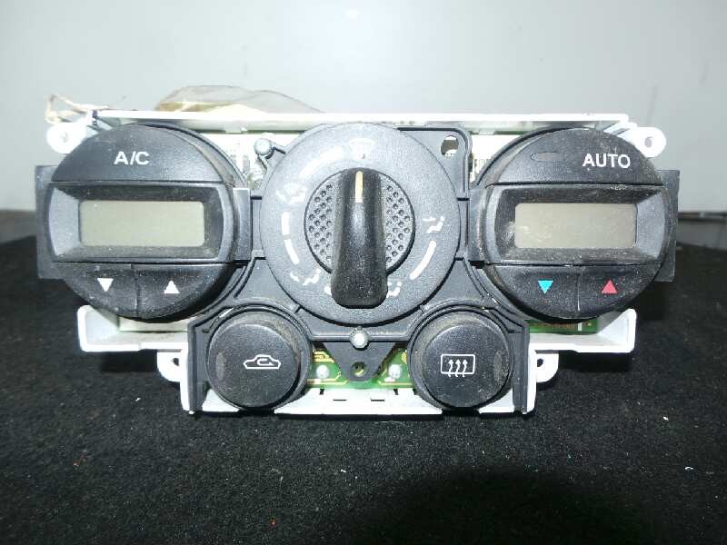 Recambio de mando climatizador para nissan primera berlina (p11) 2.0 turbodiesel cat referencia OEM IAM   NO TIENE REFERENCIA