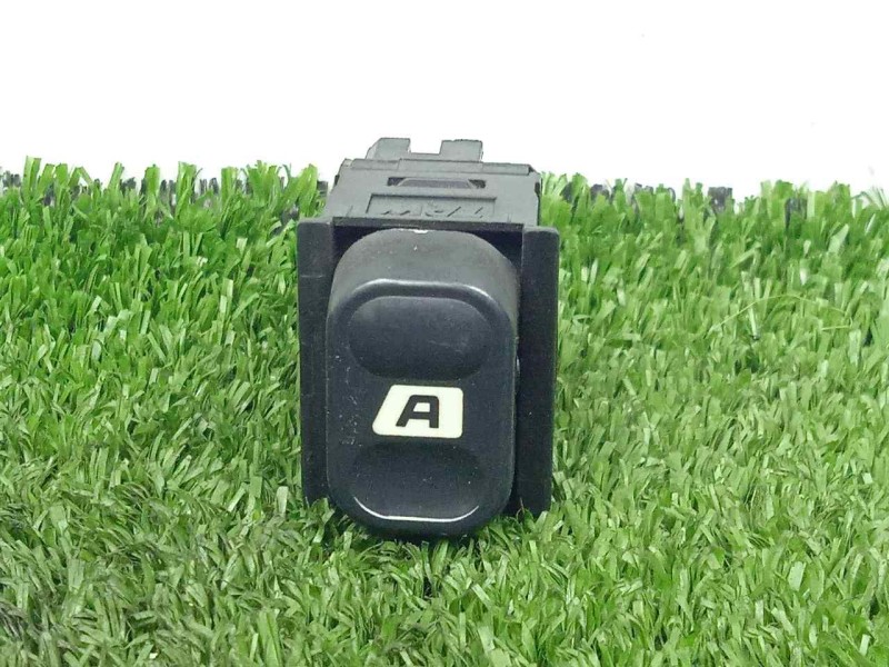 Recambio de mando elevalunas delantero izquierdo para citroën xantia berlina 1.9 turbodiesel referencia OEM IAM  5.PINES 