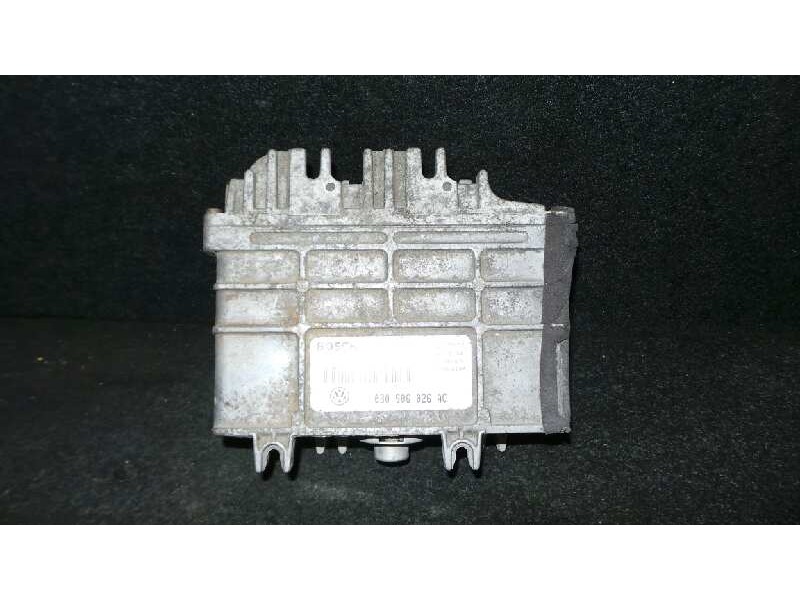 Recambio de centralita motor uce para volkswagen polo berlina (6n1) referencia OEM IAM 0261203744-0261203745-030906026AC BOSCH 