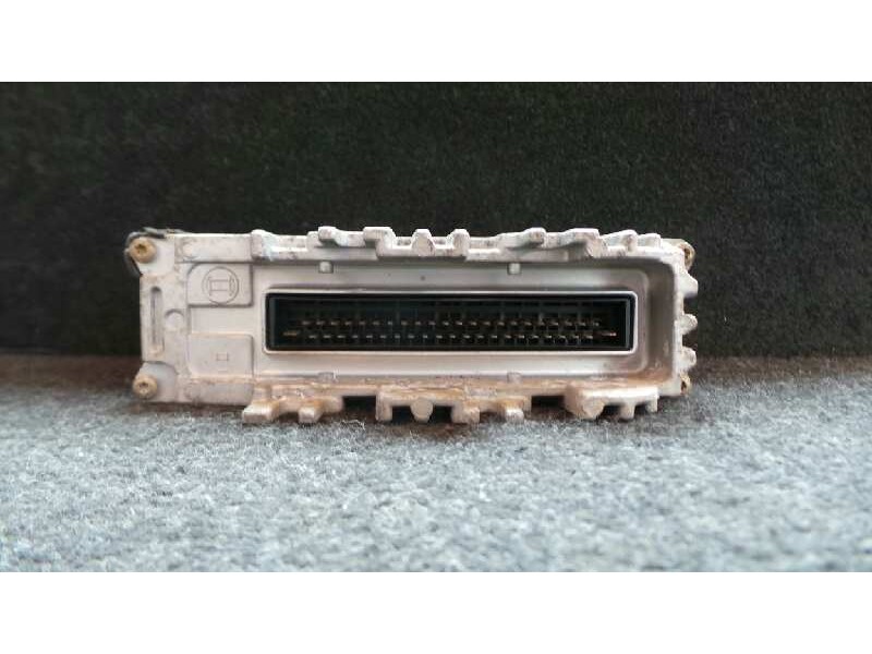 Recambio de centralita motor uce para volkswagen polo berlina (6n1) referencia OEM IAM 0261203744-0261203745-030906026AC BOSCH 