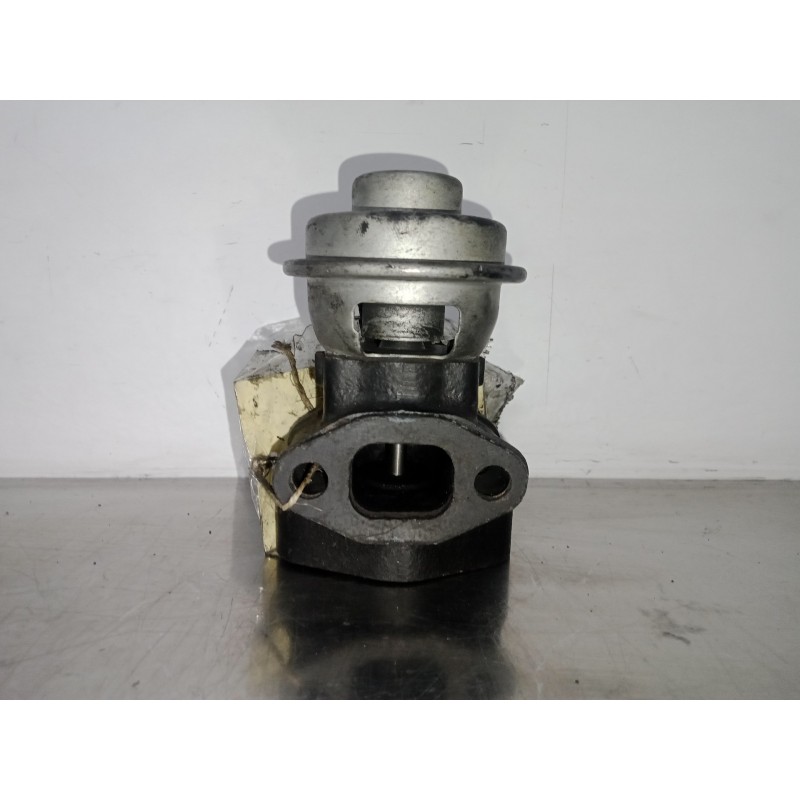 Recambio de valvula egr para opel monterey 3.1 turbodiesel referencia OEM IAM 8970430210G-K5T56772  MECANICA