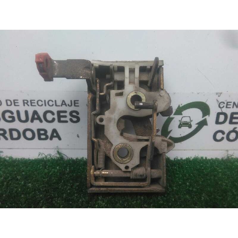 Recambio de cerradura puerta delantera derecha para audi 100 berlina (443) 2.0 turbodiesel referencia OEM IAM 443837016 MECANICA