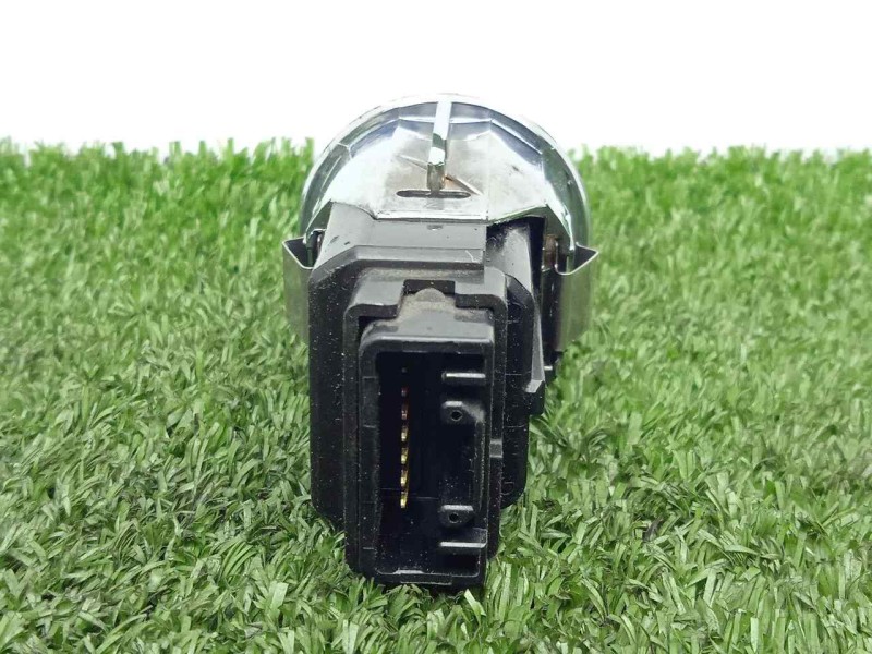 Recambio de conmutador de arranque para toyota corolla verso (r1) 2.0 turbodiesel cat referencia OEM IAM 896110F010 BOTON ARRANQ