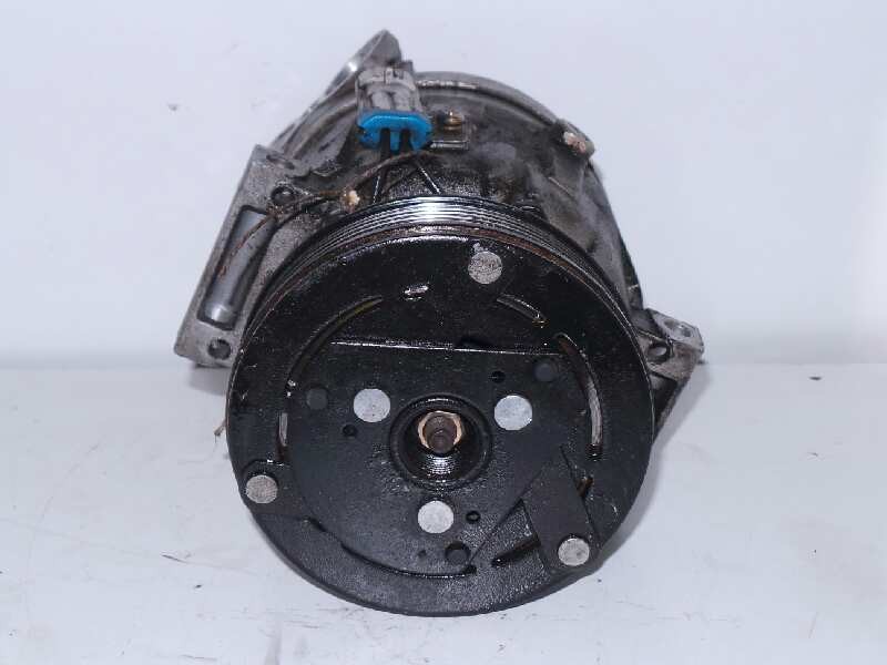 Recambio de compresor aire acondicionado para opel vectra b berlina 1.6 16v referencia OEM IAM  DELPHI 