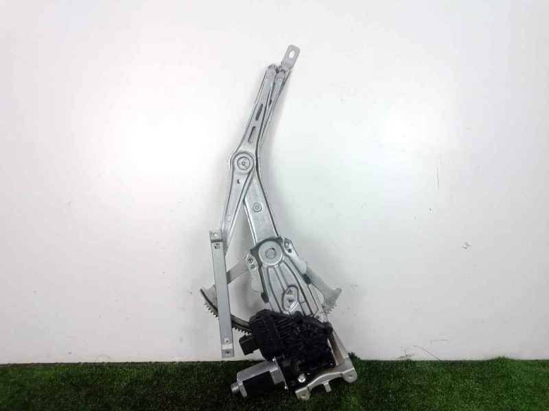 Recambio de elevalunas delantero izquierdo para opel astra h berlina 1.4 16v referencia OEM IAM 13100417LH ASTRA.H - ELECTRICO -