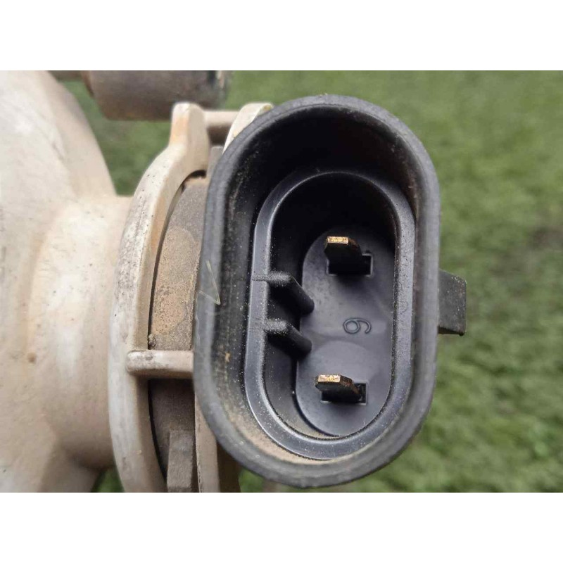 Recambio de faro antiniebla derecho para chrysler jeep cherokee (kj) 2.8 crd cat referencia OEM IAM   