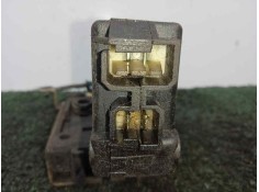 Recambio de cerradura puerta delantera derecha para citroën saxo 1.5 diesel referencia OEM IAM  3.PUERTAS 2.PINES 2