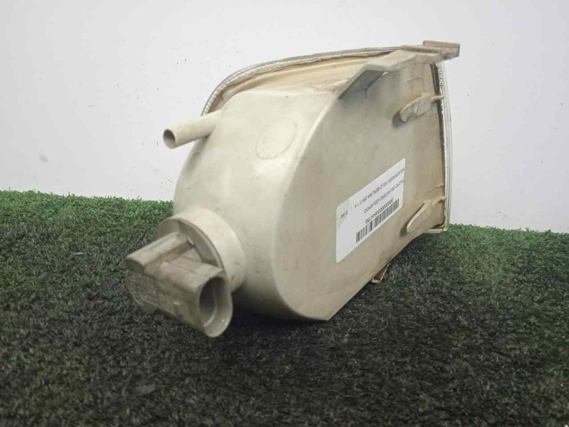 Recambio de piloto delantero izquierdo para volkswagen polo berlina (6n1) 1.4 referencia OEM IAM  95-00 BLANCO