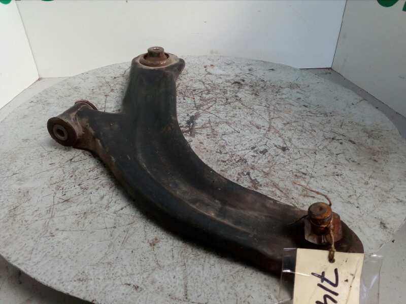 Recambio de brazo suspension inferior delantero izquierdo para renault clio iii 1.5 dci diesel referencia OEM IAM   