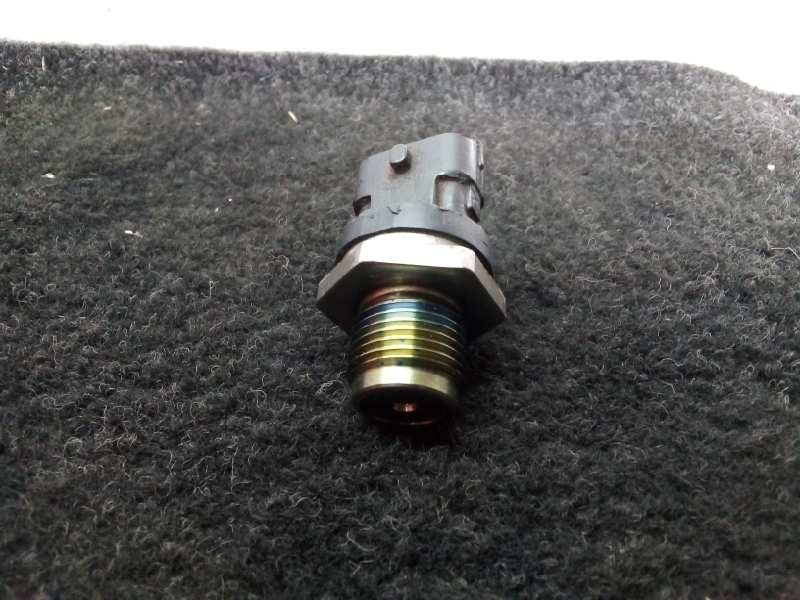 Recambio de sensor presion para nissan atleon tk3.95 (80.19) referencia OEM IAM 0281002850  