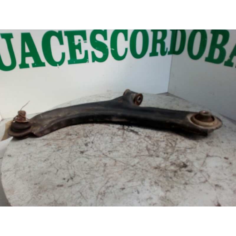 Recambio de brazo suspension inferior delantero izquierdo para renault clio iii 1.5 dci diesel referencia OEM IAM   
