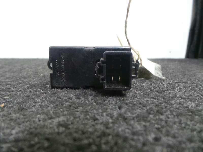 Recambio de mando elevalunas trasero izquierdo para daewoo nubira berlina 1.6 cat referencia OEM IAM   6 PINES