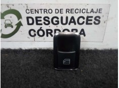 Recambio de mando elevalunas delantero derecho para mercedes-benz clase c (w204) berlina 2.2 cdi cat referencia OEM IAM A2048700