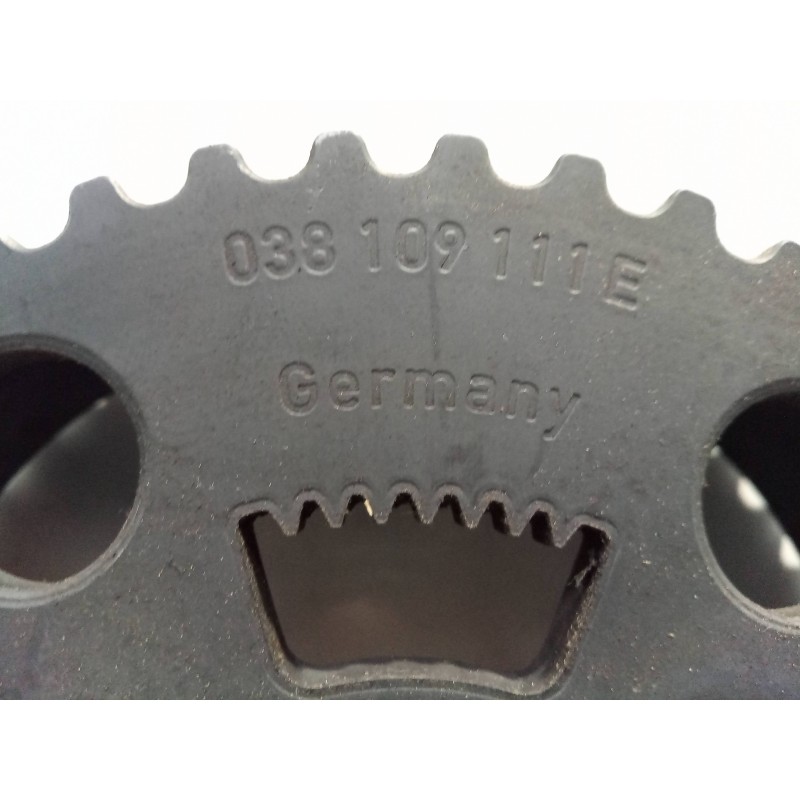 Recambio de polea arbol levas para seat altea (5p1) 1.9 tdi referencia OEM IAM 038109111E  