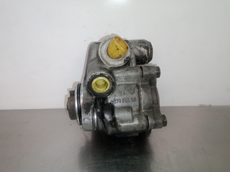 Recambio de bomba direccion para renault master 2.5 diesel referencia OEM IAM 7684955124  213586