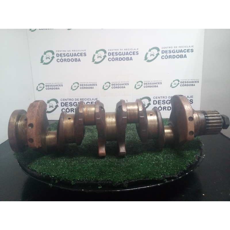 Recambio de cigueñal para renault master 2.5 diesel referencia OEM IAM 500314265  