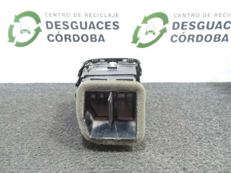 Recambio de aireador delantero derecho para volkswagen scirocco (137) 1.4 16v tsi referencia OEM IAM 1Q0819704K-1Q0819710B  