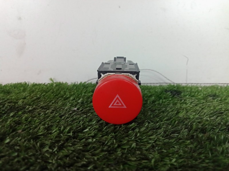 Recambio de warning para seat leon (1p1) 1.9 tdi referencia OEM IAM 5P0953235A  