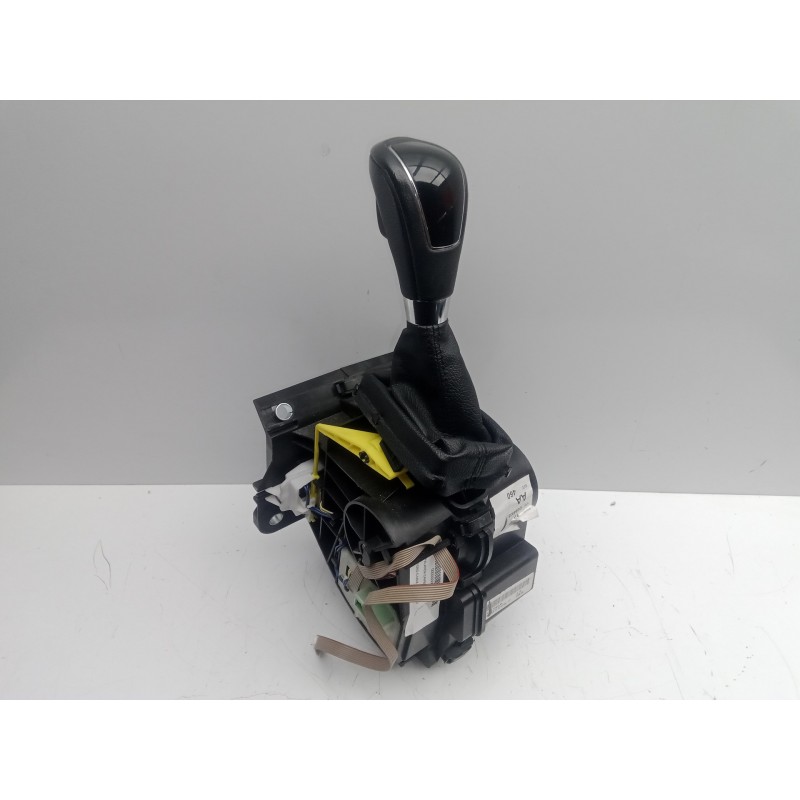 Recambio de palanca cambio para ford c-max 2.0 tdci cat referencia OEM IAM AV6P7C453AA  