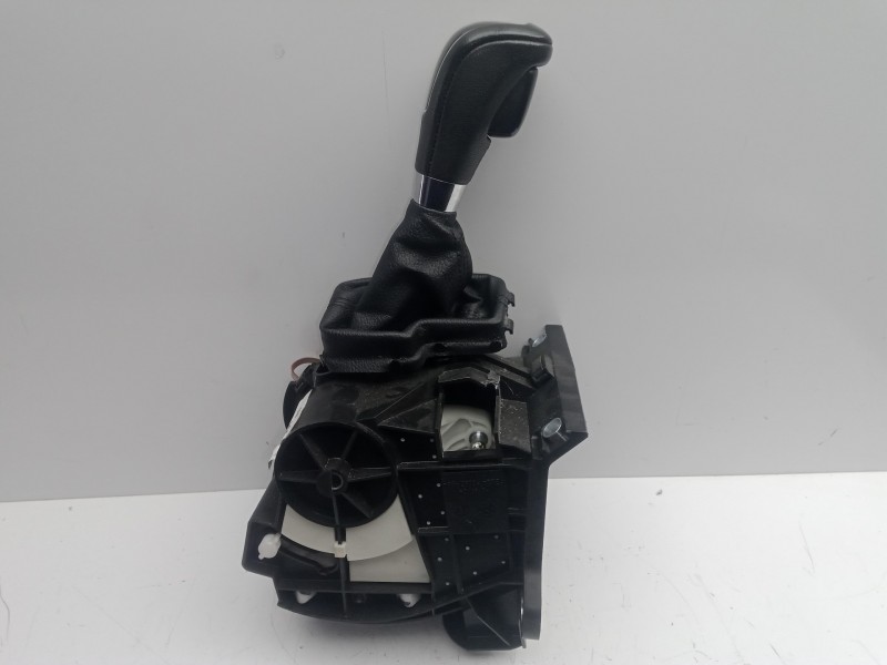 Recambio de palanca cambio para ford c-max 2.0 tdci cat referencia OEM IAM AV6P7C453AA  